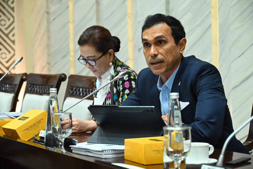 Edukasi Pasar Modal Sejak Dini Dapat Meningkatkan Literasi Keuangan Generasi Muda